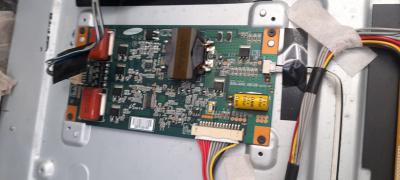 led driver ssl400_0e2b TV GRUNDIG 40VLE8160
