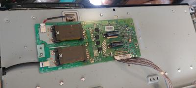 BACKLIGHT INVERTER 6632L-0528A LC320WXN 2300KTG011A-F от телевизор LG модел 32LG3000 със счупен дисплей LC320WXN-SBA3