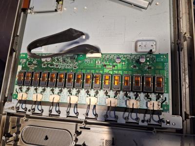 Inverter RDENC2218TPZZ QKITS0123SNP2  PHILLIPS 26PF5523D for 26inc DISPLAY LQ255T3LZ33