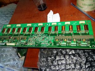 BACKLIGHT INVERTER  4H.V0708.661/A